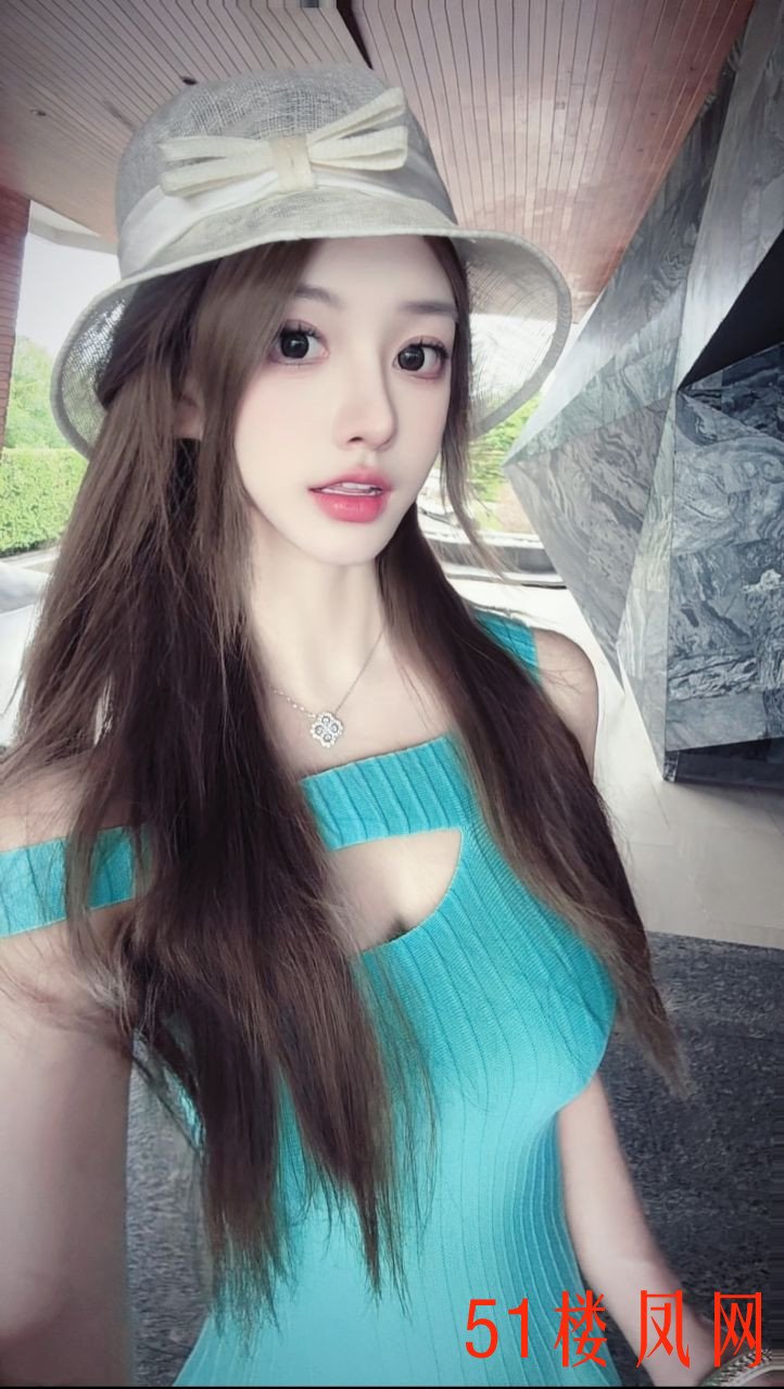 892.jpg