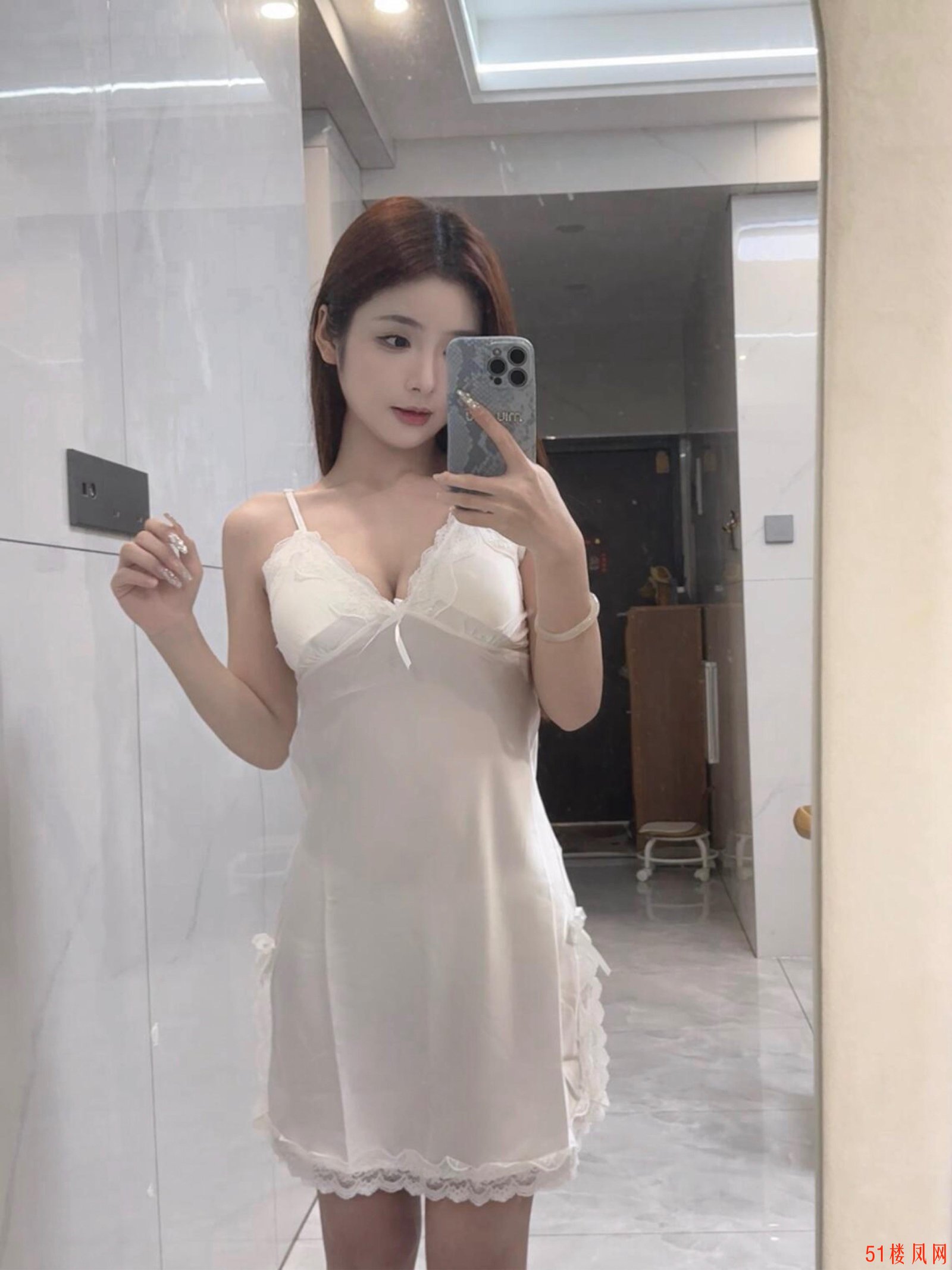 b83ebab21f538b9782625ca8f733fc34.jpeg
