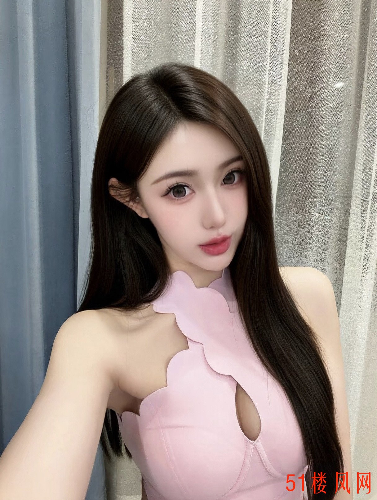 E5E41A8856E2112889BBF2E2F58B7DA2.jpg
