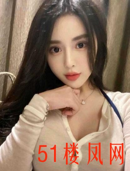 125199_ABU2ZK659CD3G4U.jpg