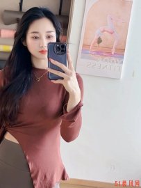 瑜伽少妇兼职