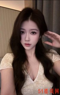佛山妹妹水多翘臀奶子大