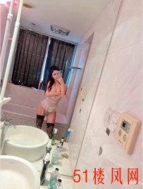 闵行区大胸靓妹  完美的炮架